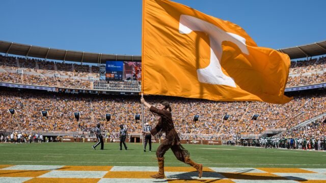 Asa Barnes, 3-Star Running Back, Commits to Tennessee