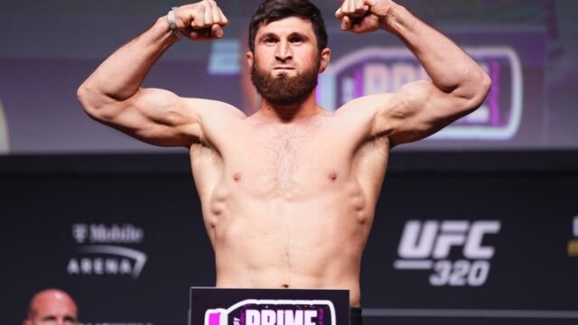 UFC Abu Dhabi Weigh-Ins: Cristiano Ronaldo’s Team Hits 157kg Mark