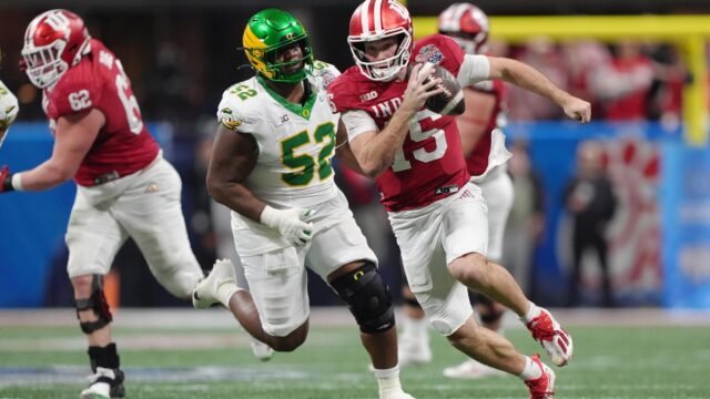 Fernando Mendoza’s Raiders Ride into Oregon for College Football Playoff Showdown