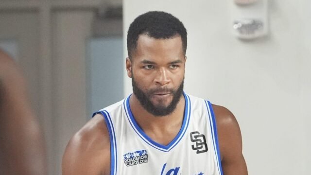 La Familia Seeks Revenge Against JHX Hoops in Crunch Clash