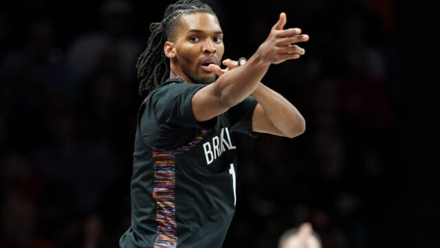 Lakers agree to $3M deal with Ziaire Williams
