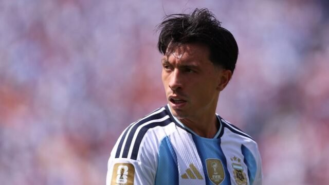 1 in 4 fans targeted by anti-Argentine abuse, says Lisandro Martínez