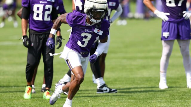 Which Vikings players would get a first-round pick back in a trade?