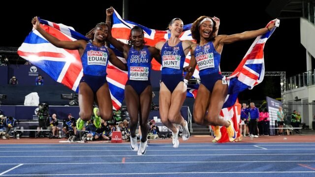 Amy Hunt Lands Third Gold in Sizzling Week