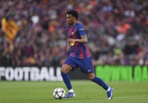 Barcelona Defender Eric Garcia Claims He’s Being “Pushed Out” by Manchester United-Linked Club