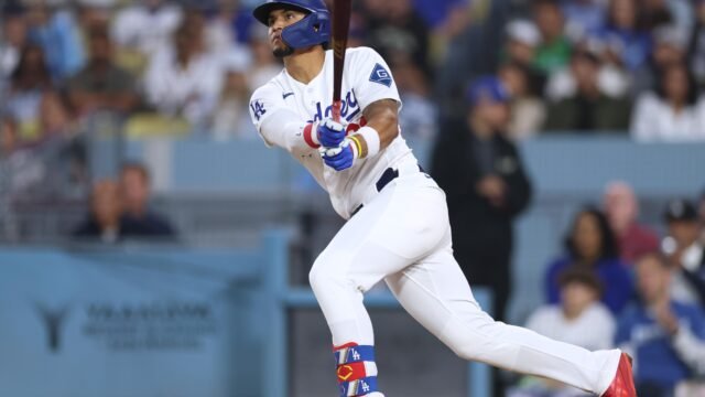 Espinal Joins Diamondbacks on Minor League Deal