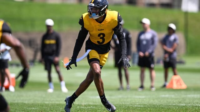 Kenny Pickett’s Future in Question After Steelers Stock Report Takes a Hit on Day Five