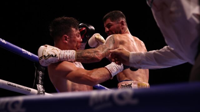 Mark Chamberlain Shocks Pierce O’Leary in Fight of the Year Showstopper