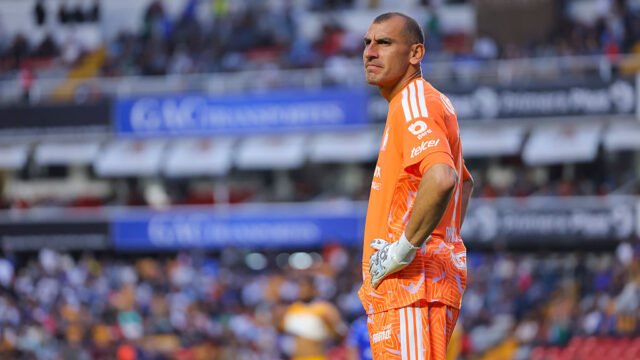 1 Red Card in 1 Match: Nahuel Guzmán’s Heated Confrontation with the Referee