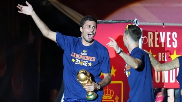 Barcelona Set to Launch Second Bid for £100m Man City Star Rodri