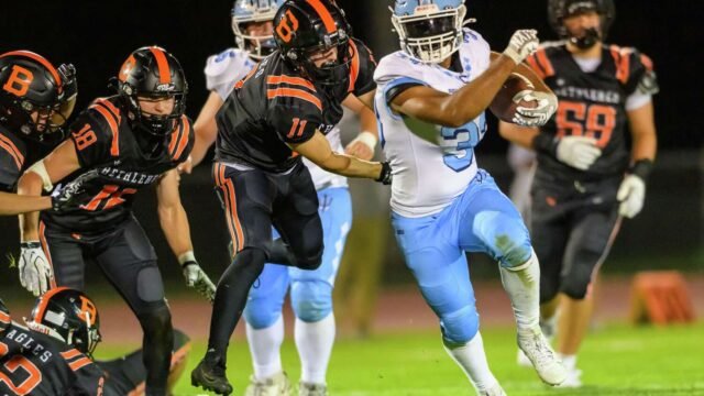 Columbia blanks Bethlehem 31-0 for second straight dominant win