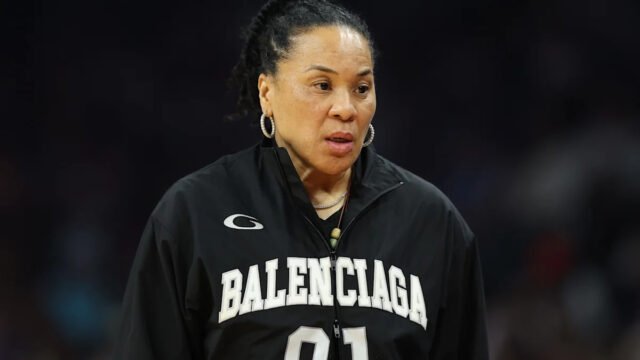 South Carolina and Dawn Staley prepare for outdoor game with rain contingency plan