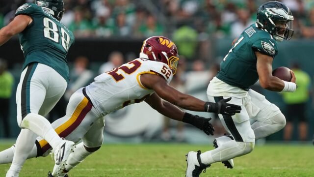 Eagles star silences critics in win over Commanders