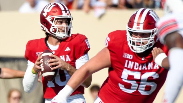 Indiana hosts Northwestern in Week 4 college football matchup with updated odds and predictions