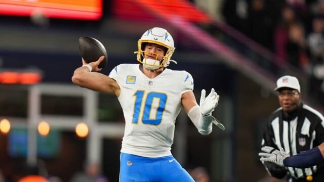 Justin Herbert and Chargers face tough outlook from ex-NFL QB before challenging stretch