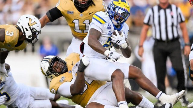 Liberty aims to extend winning streak against Delaware despite QB injury in CUSA clash