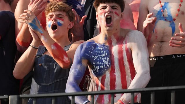 Louisville-area high school football scores from Week 6 games