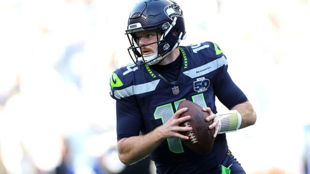 Seahawks quarterback Sam Darnold provides update on injury recovery