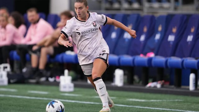 Sentnor scores twice as Angel City beats Seattle Reign 3-1
