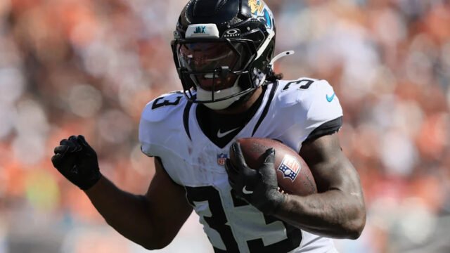 Jacksonville Jaguars’ Bhayshul Tuten gains 91 yards in Week 4 win over Bengals