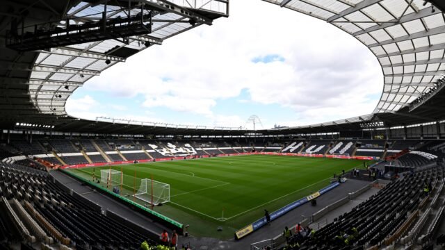 Everton face Hull City at MKM Stadium amid club sale announcement and injury concerns