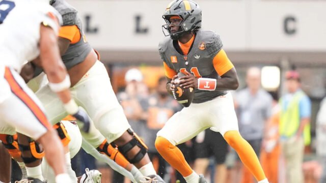 Tennessee’s Faizon Brandon questionable with shoulder injury ahead of Arkansas game
