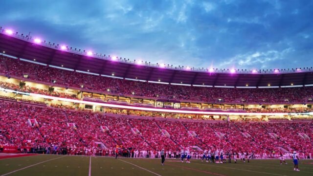 Hurricane Isaias threatens Alabama vs. Georgia game as outdoor tailgating banned in Tuscaloosa