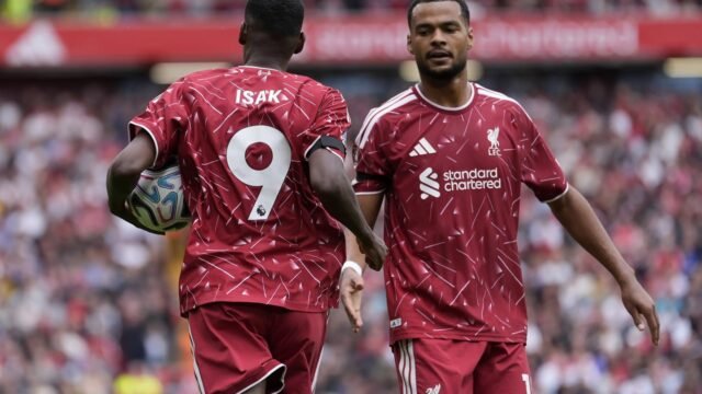 Liverpool’s Iraola unsure if Isak and Gakpo will recover in time for Manchester City clash