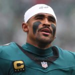 NFL defends Eagles’ medical care of Jalen Hurts as union calls for transparency after blood clot progression