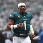 NFL media criticises Eagles’ risky decision to play Jalen Hurts with blood clot in London game