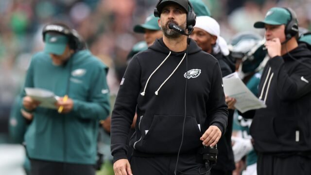 Eagles without Jalen Hurts for Week 6 as team plans to stay competitive in 2026 season