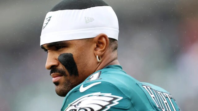 Jalen Hurts placed on injured reserve with deep vein thrombosis, Eagles confirm
