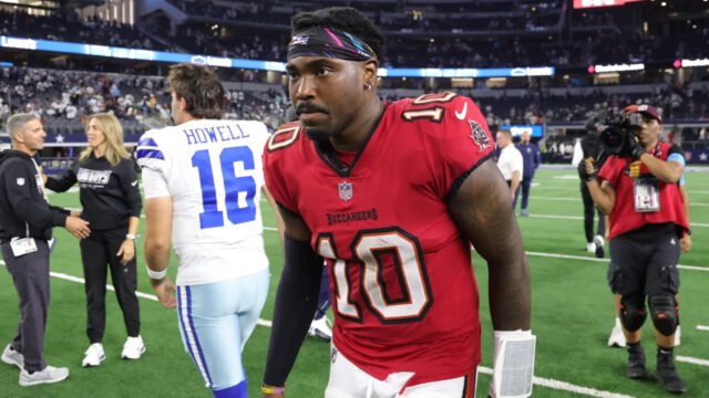 Undrafted Buccaneers rookie Jalon Daniels earns first NFL win and shares touching moment with mom on postgame show