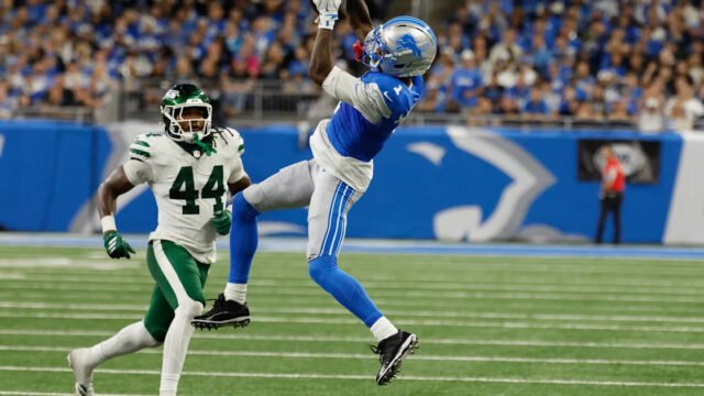 Jameson Williams faces tough Carolina defense as fantasy managers weigh Week 4 lineup choices