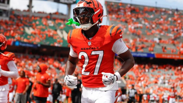 Bengals safety Jordan Battle reveals Dolphins QB Malik Willis’ pre-throw signal ahead of Sunday game