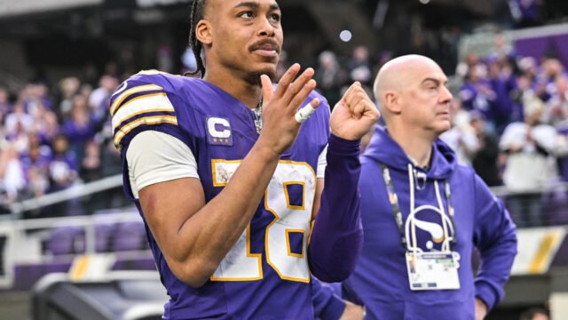 Justin Jefferson named NFLPA Community MVP after cancer fundraiser amid injury recovery