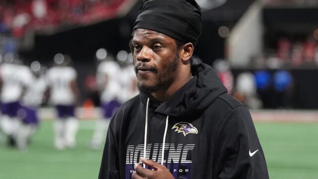 Lamar Jackson remains out of practice with ankle injury ahead of Ravens game