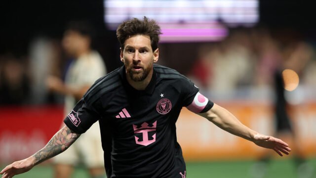 At 39, Lionel Messi scores twice as Inter Miami beats Atlanta United 3-1