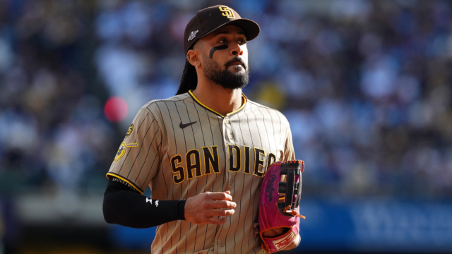 Padres, Guardians and Yankees trail 0-2 in MLB Division Series with slim comeback odds