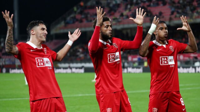Monza thrash Cagliari 4-0 at U-Power Stadium as Varela nets twice and Törnqvist keeps clean sheet