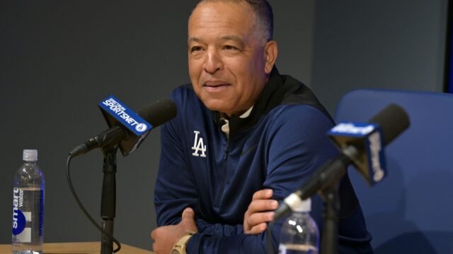 Padres insider mocks Dodgers as they face elimination down 3-0 in NLCS against Brewers