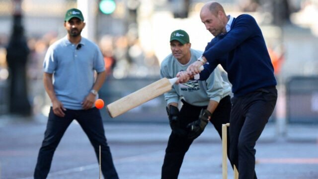 Prince William hosts tennis-ball cricket game with Rahane and Ganguly on The Mall in London