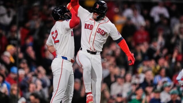 Red Sox land three Gold Glove finalists including two returning winners and a first-time nominee