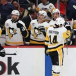 Penguins face Stars in Pittsburgh with brothers Nick and Jason Robertson on opposing teams Saturday night