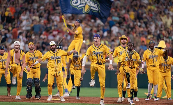 Savannah Bananas to play two games at Pittsburgh’s PNC Park in August 2027