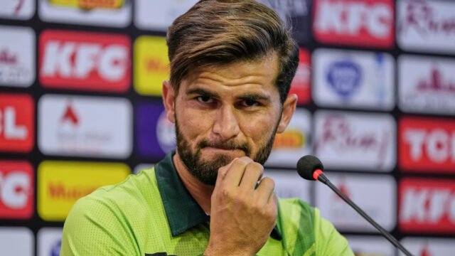 Sri Lanka opts to field after winning toss in tri-series opener against Pakistan in Rawalpindi