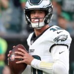 Tanner McKee to start for injury-hit Eagles amid tough NFC East schedule