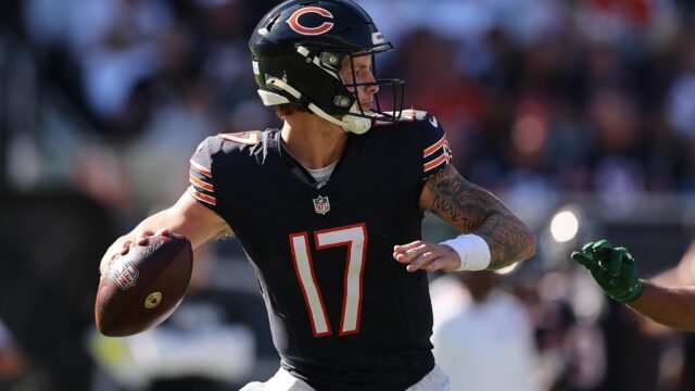 Tyson Bagent leads Bears to Week 4 win with top-10 QB grade in 2026 NFL season