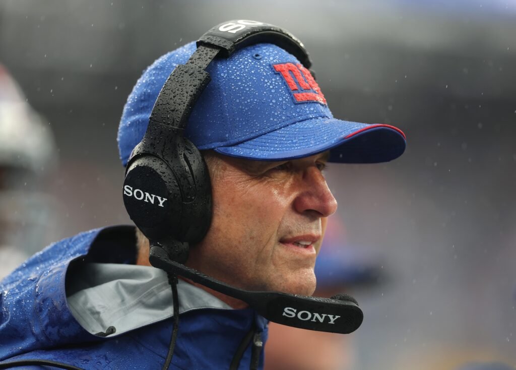 Giants trail Washington Commanders 6-0 after early touchdown at ...
